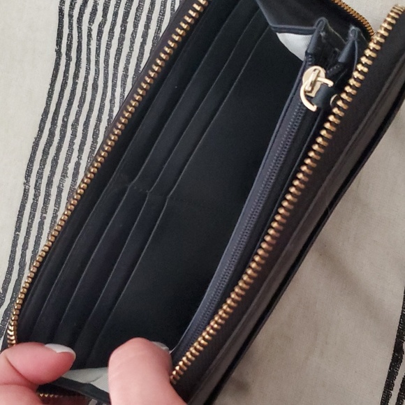 Kate Spade Wallet - Picture 7 of 12